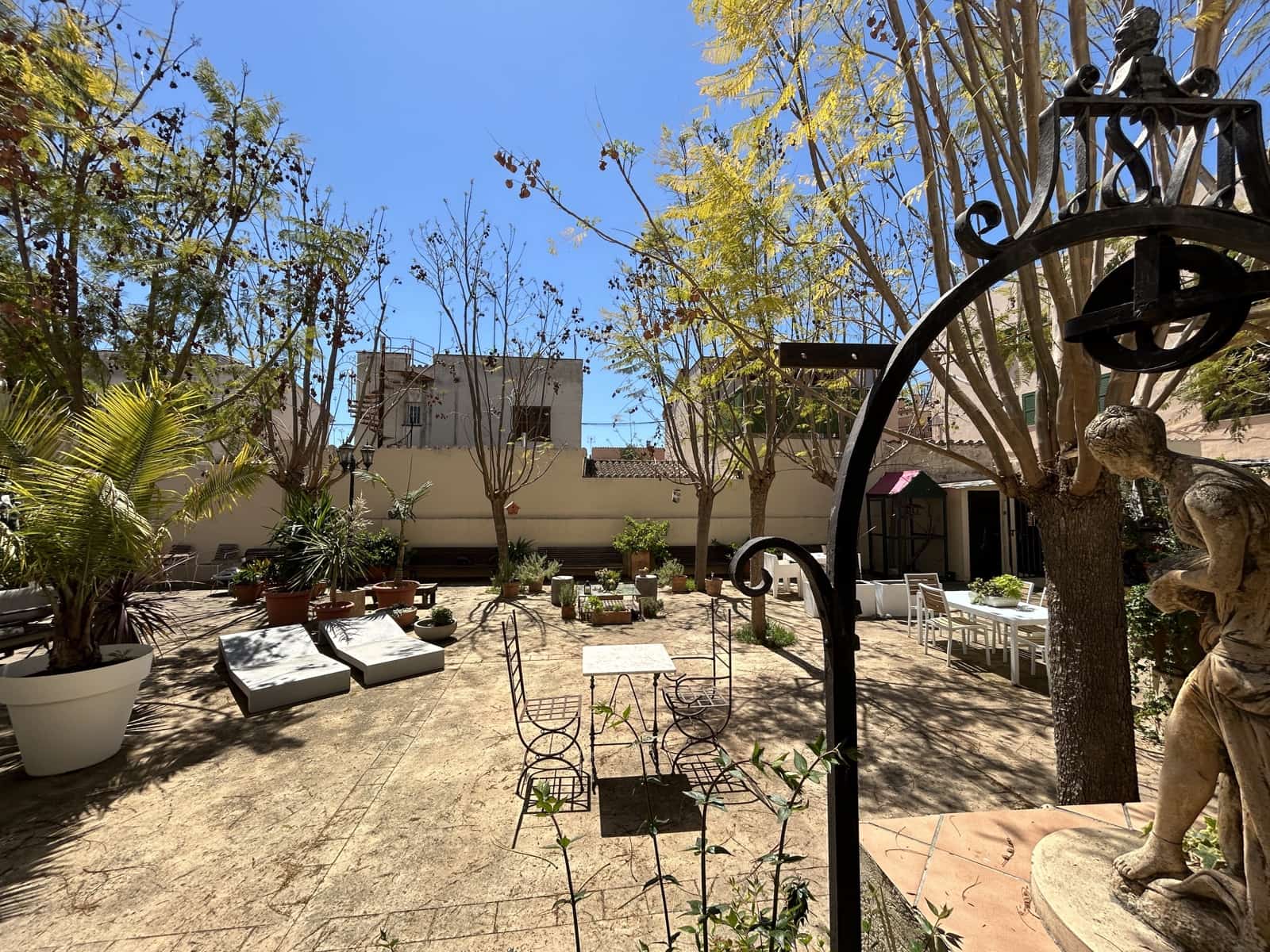 7 soveværelse Villa til salg i Establiments med garage - € 1.690.000 (Ref: 8953842)