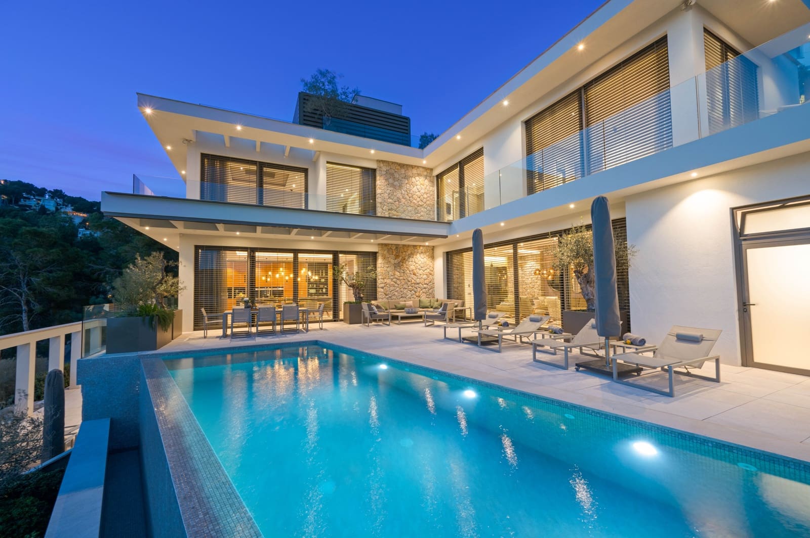 5 soverom Villa til salgs i Puerto de Andratx med svømmebasseng garasje - € 6 950 000 (Ref: 8953845)