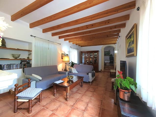 5 soverom Kjedet enebolig til salgs i Montuïri med garasje - € 1 100 000 (Ref: 8953847)