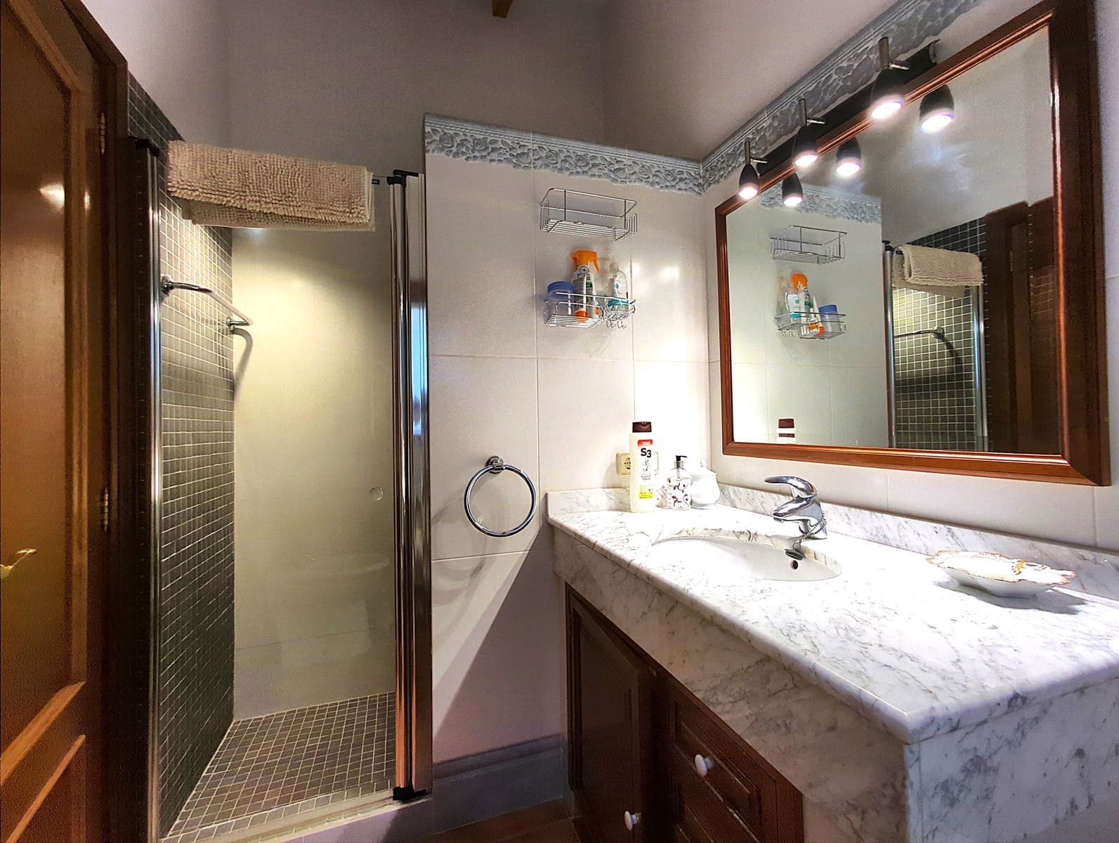 5 soveværelse Semi-Rækkehus til salg i Montuiri med garage - € 1.100.000 (Ref: 8953847)