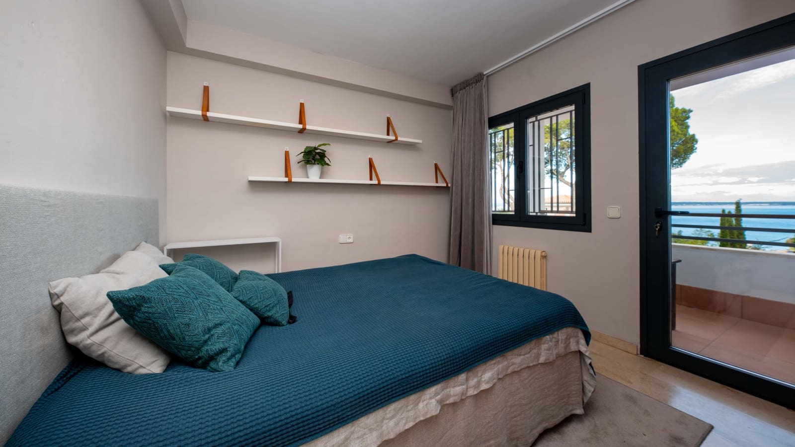 6 soverom Villa til salgs i Cas Catala med svømmebasseng garasje - € 4 995 000 (Ref: 8953854)