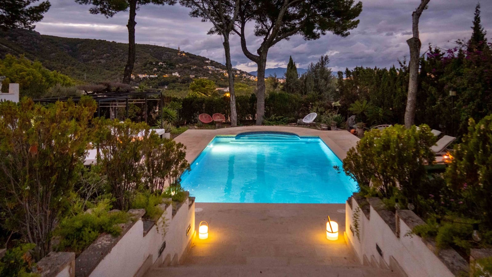 6 soverom Villa til salgs i Cas Catala med svømmebasseng garasje - € 4 995 000 (Ref: 8953854)