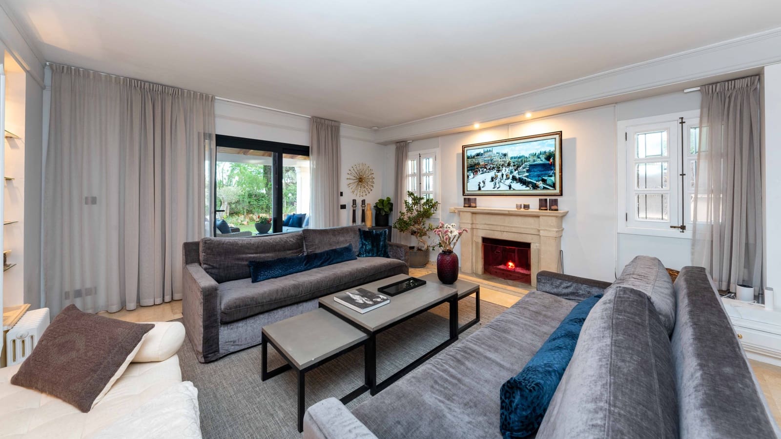 6 soverom Villa til salgs i Cas Catala med svømmebasseng garasje - € 4 995 000 (Ref: 8953854)