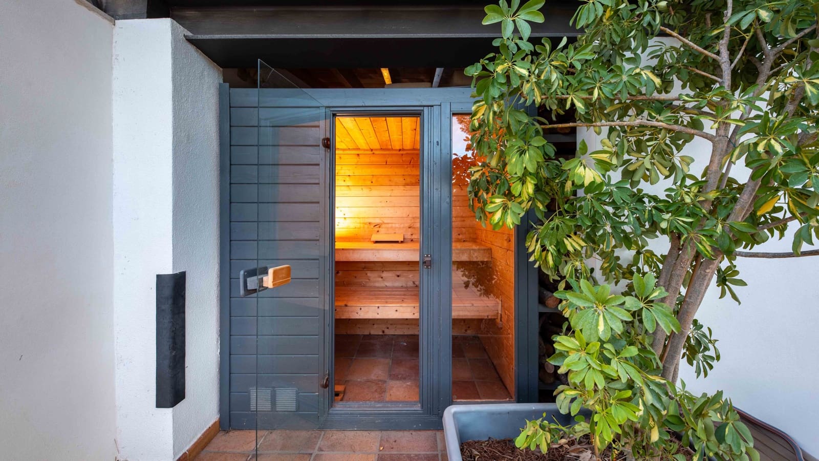 6 soverom Villa til salgs i Cas Catala med svømmebasseng garasje - € 4 995 000 (Ref: 8953854)