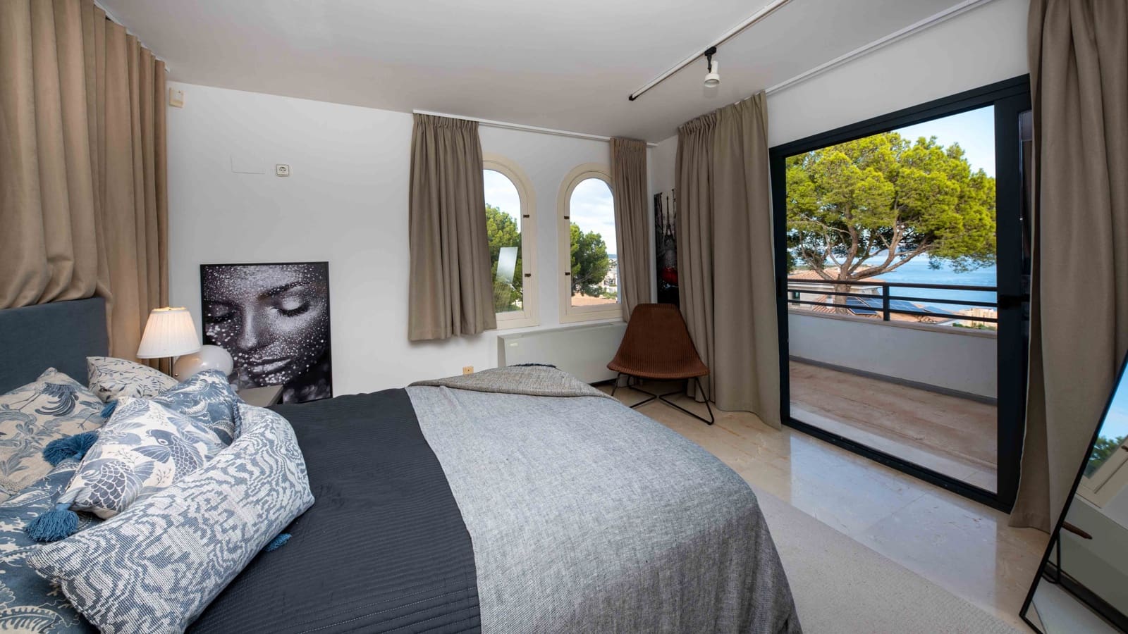 6 soverom Villa til salgs i Cas Catala med svømmebasseng garasje - € 4 995 000 (Ref: 8953854)