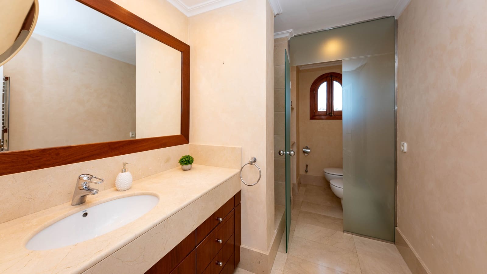 6 soverom Villa til salgs i Cas Catala med svømmebasseng garasje - € 4 995 000 (Ref: 8953854)