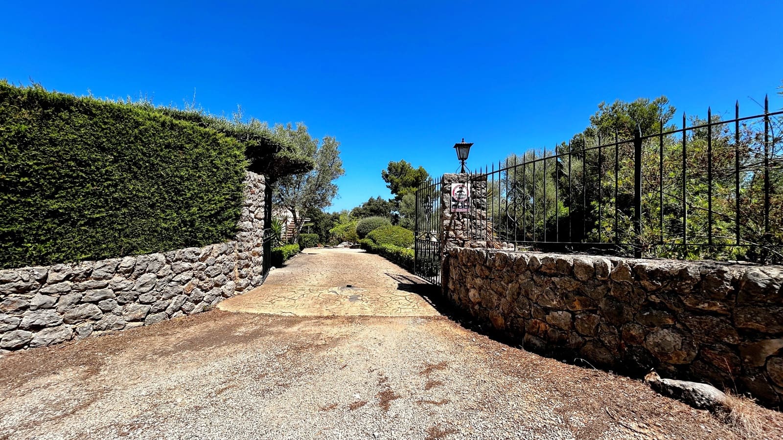 4 soveværelse Byhus til salg i Valldemosa med swimmingpool garage - € 1.100.000 (Ref: 8953855)