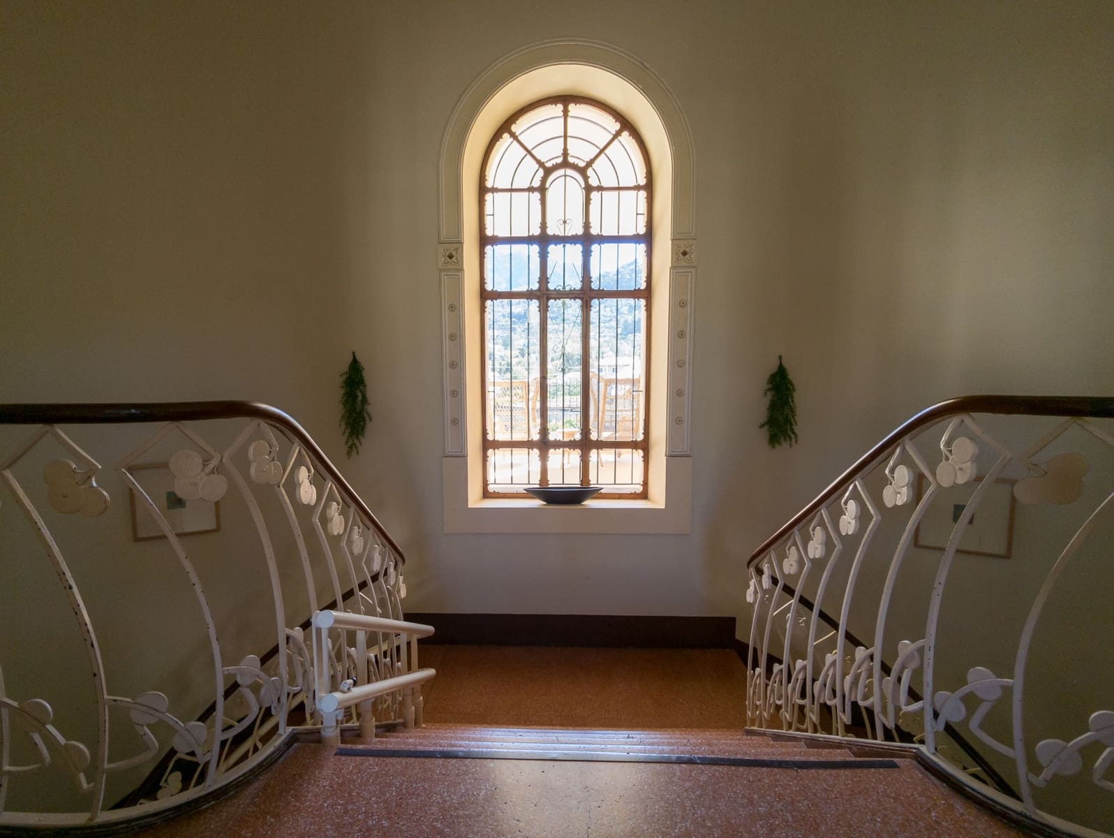 4 soveværelse Byhus til salg i Soller med swimmingpool garage - € 1.099.000 (Ref: 8953857)