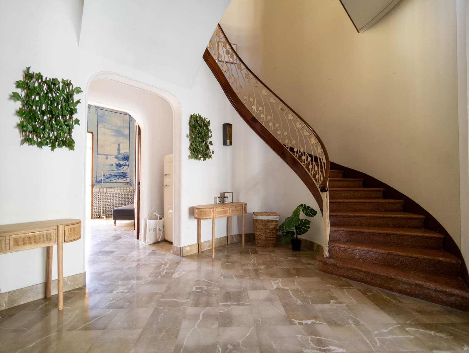 4 soveværelse Byhus til salg i Soller med swimmingpool garage - € 1.099.000 (Ref: 8953857)