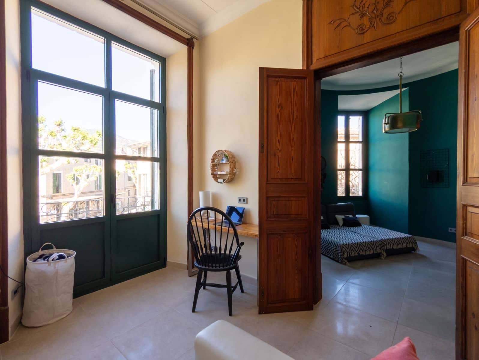 4 soveværelse Byhus til salg i Soller med swimmingpool garage - € 1.099.000 (Ref: 8953857)