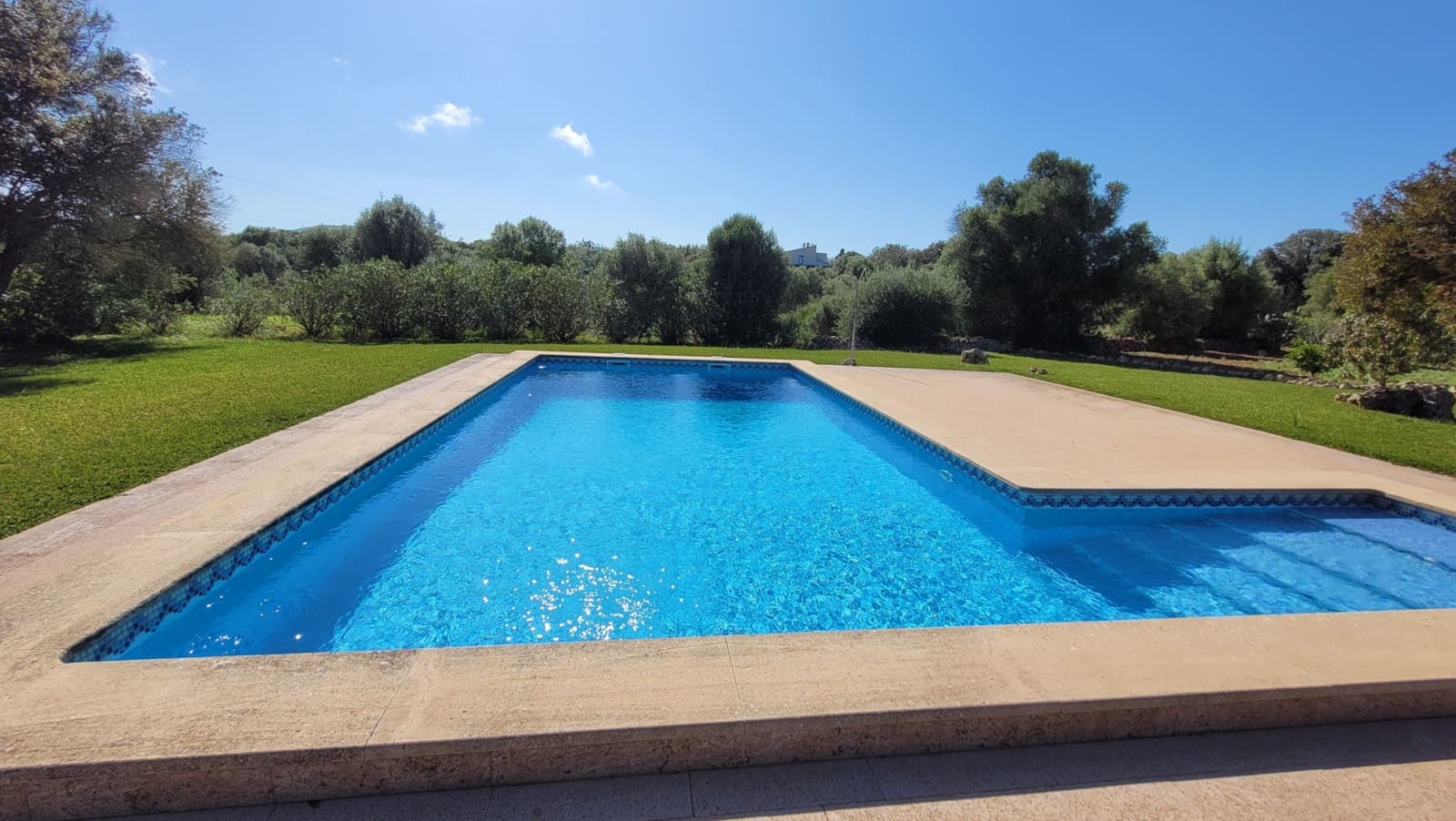 4 soveværelse Finca/Landehus til leje i Portocristo / Port de Manacor med swimmingpool garage - € 3.500 (Ref: 8956417)