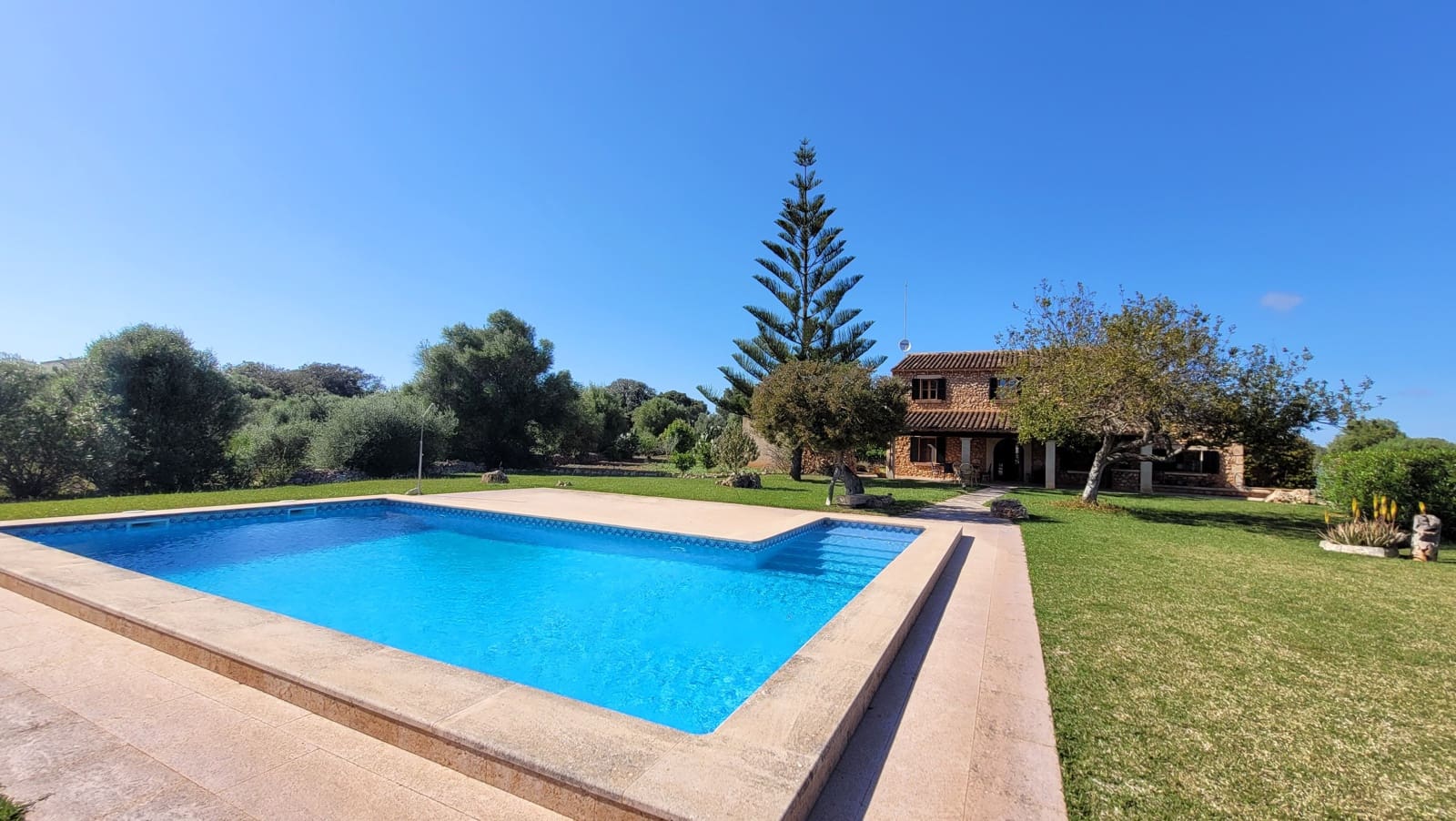 4 soverom Finca/Herregård til leie i Portocristo / Port de Manacor med svømmebasseng garasje - € 3 500 (Ref: 8956417)