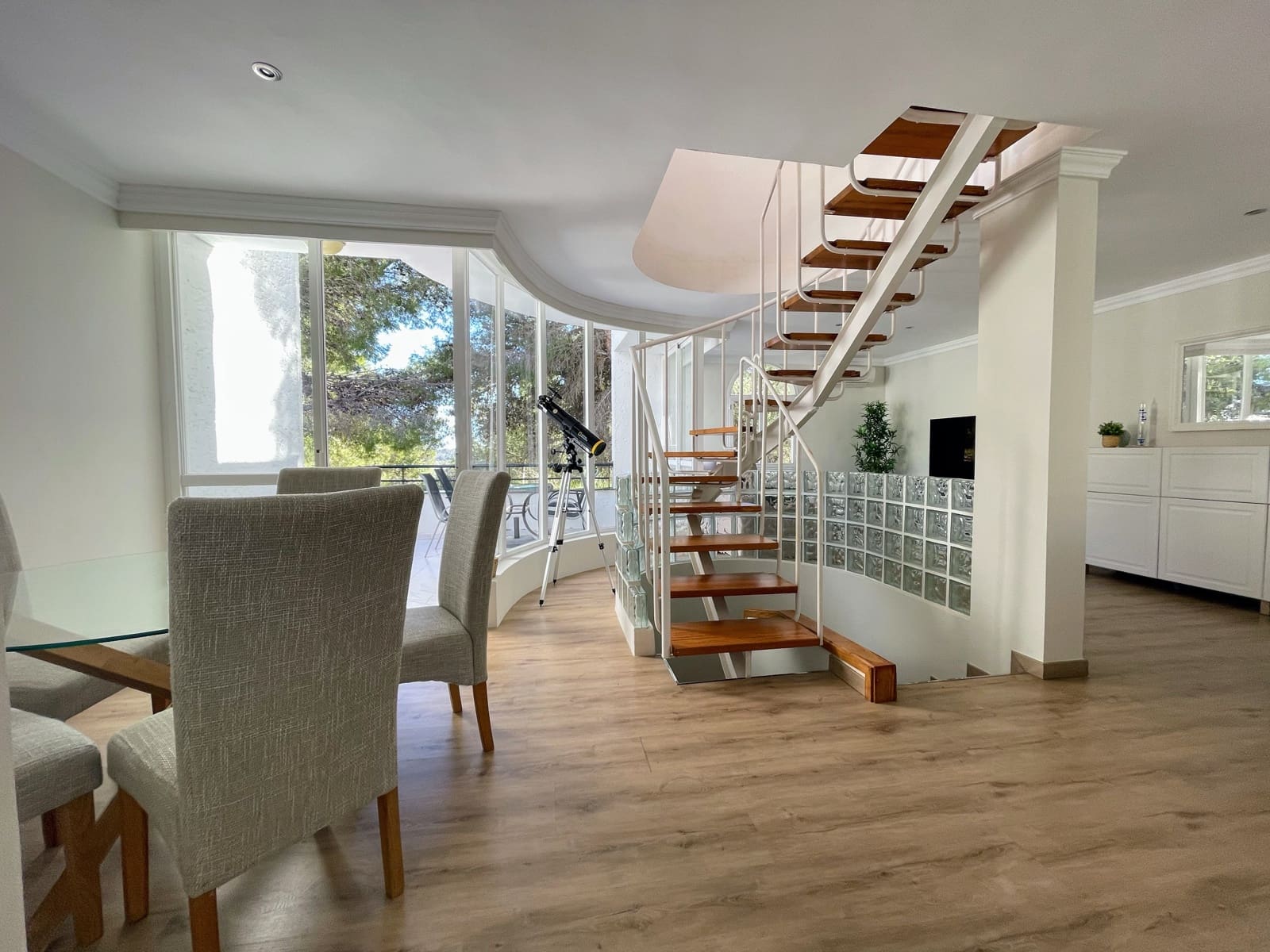 3 soveværelse Semi-Rækkehus til salg i Sol de Mallorca med swimmingpool garage - € 660.000 (Ref: 8956420)