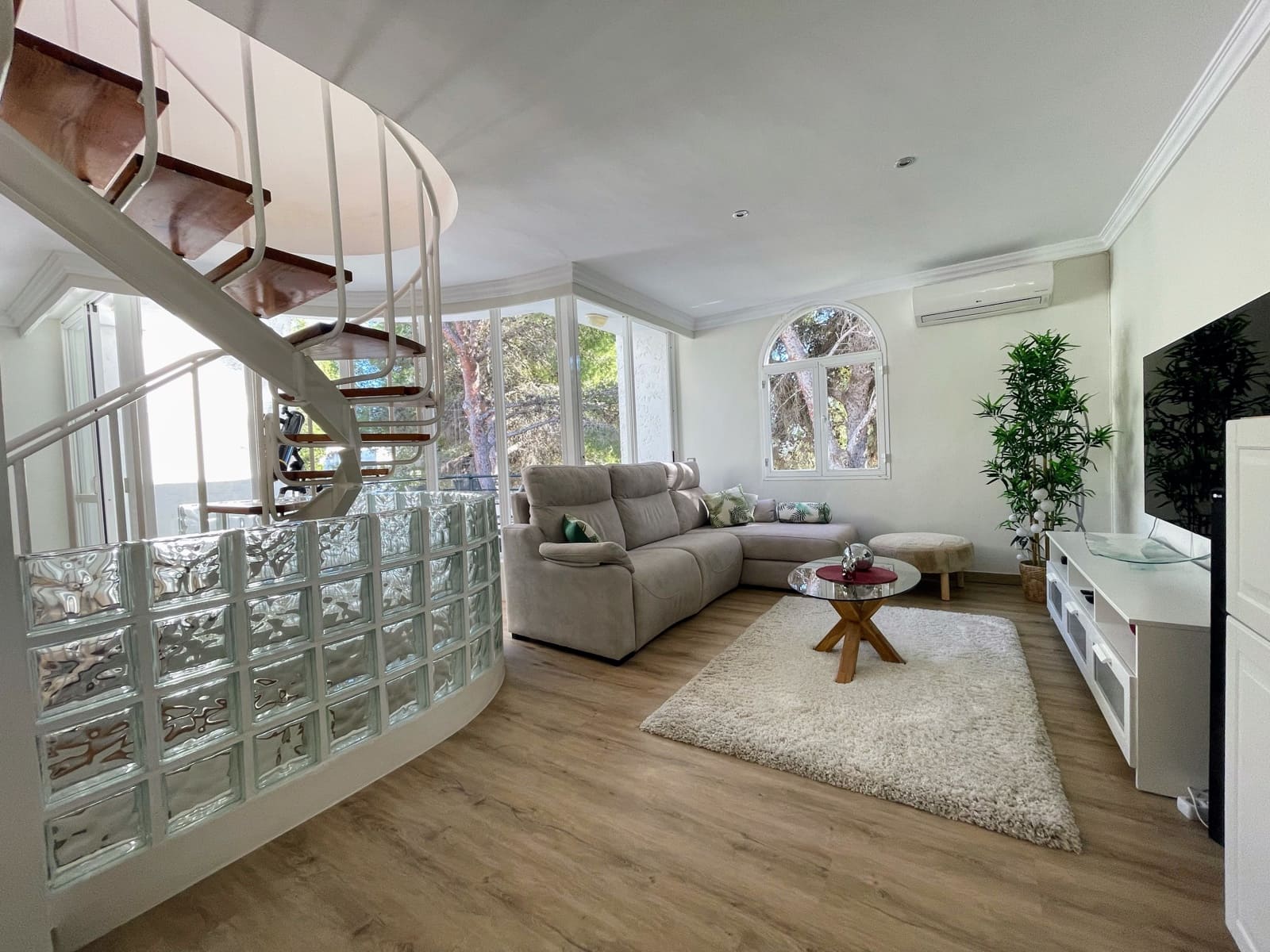 3 soveværelse Semi-Rækkehus til salg i Sol de Mallorca med swimmingpool garage - € 660.000 (Ref: 8956420)