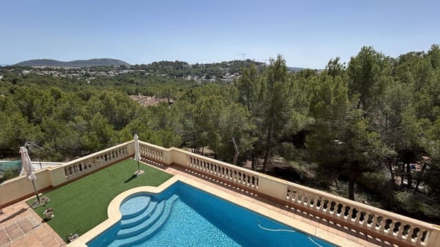 5 slaapkamer Villa te koop in Costa de la Calma, Calvià met zwembad garage - € 1.595.000 (Ref: 8967646)