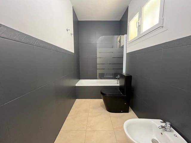 3 sovrum Semi-fristående Villa att hyra i Capdepera med garage - 2 000 € (Ref: 8967652)