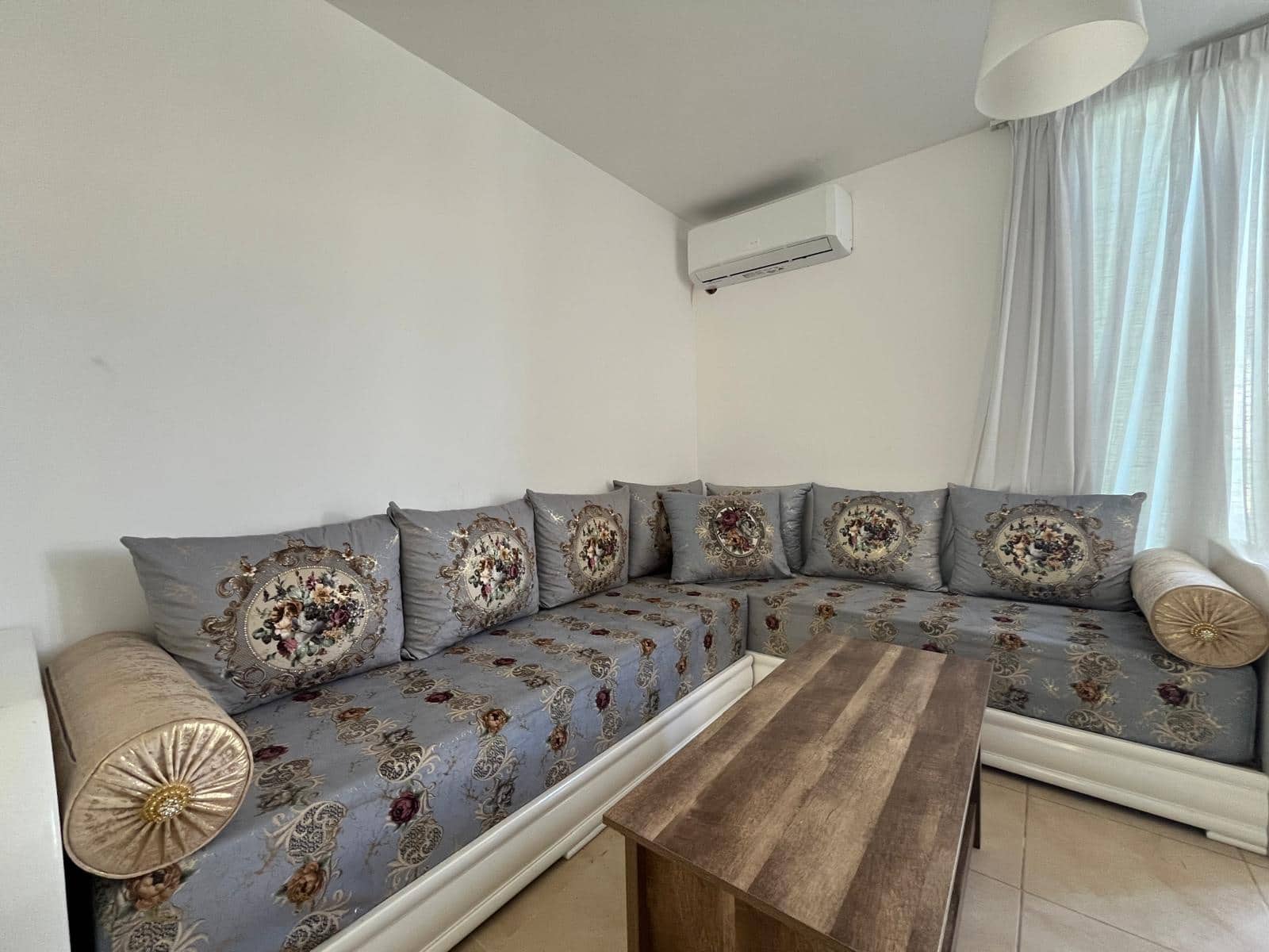 3 soveværelse Semi-Rækkehus til leje i Capdepera med garage - € 2.000 (Ref: 8967652)