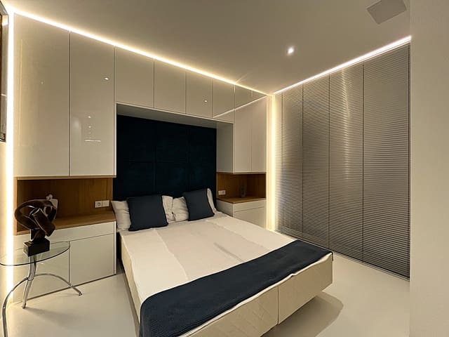 3 soveværelse Lejlighed til salg i Son Armadans, Palma de Mallorca med garage - € 1.950.000 (Ref: 8967654)