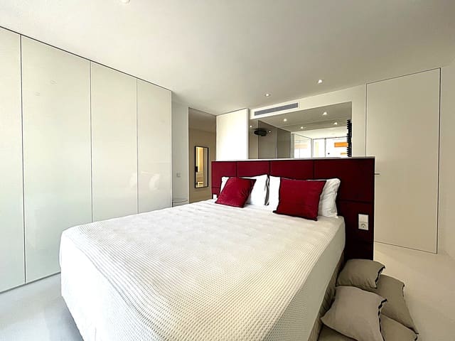 3 soveværelse Lejlighed til salg i Son Armadans, Palma de Mallorca med garage - € 1.950.000 (Ref: 8967654)