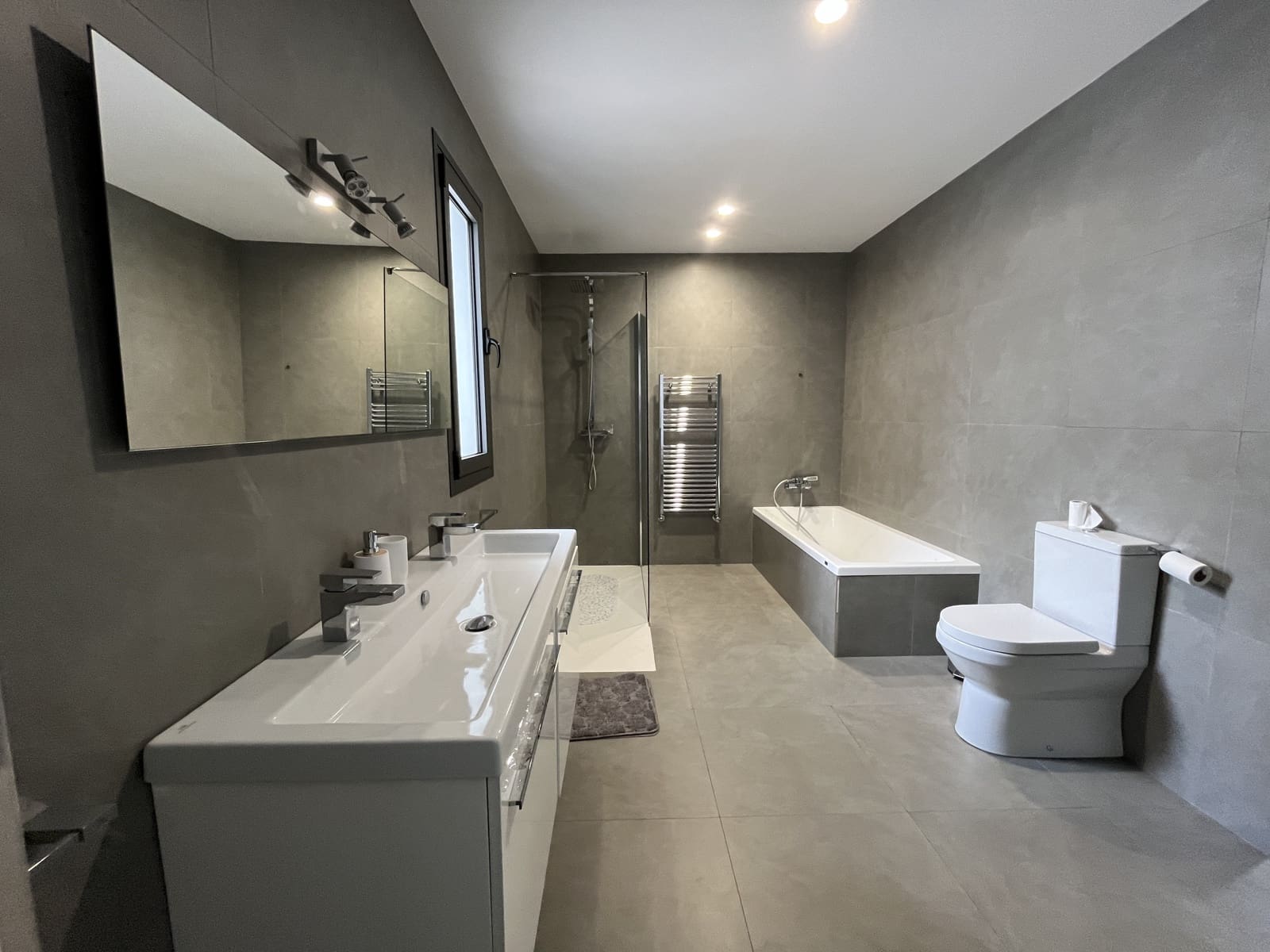 3 Zimmer Haus zu vermieten in Muro mit Pool Garage - 2.500 € (Ref: 8969599)