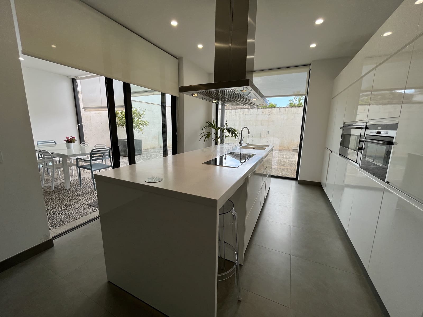 3 Zimmer Haus zu vermieten in Muro mit Pool Garage - 2.500 € (Ref: 8969599)