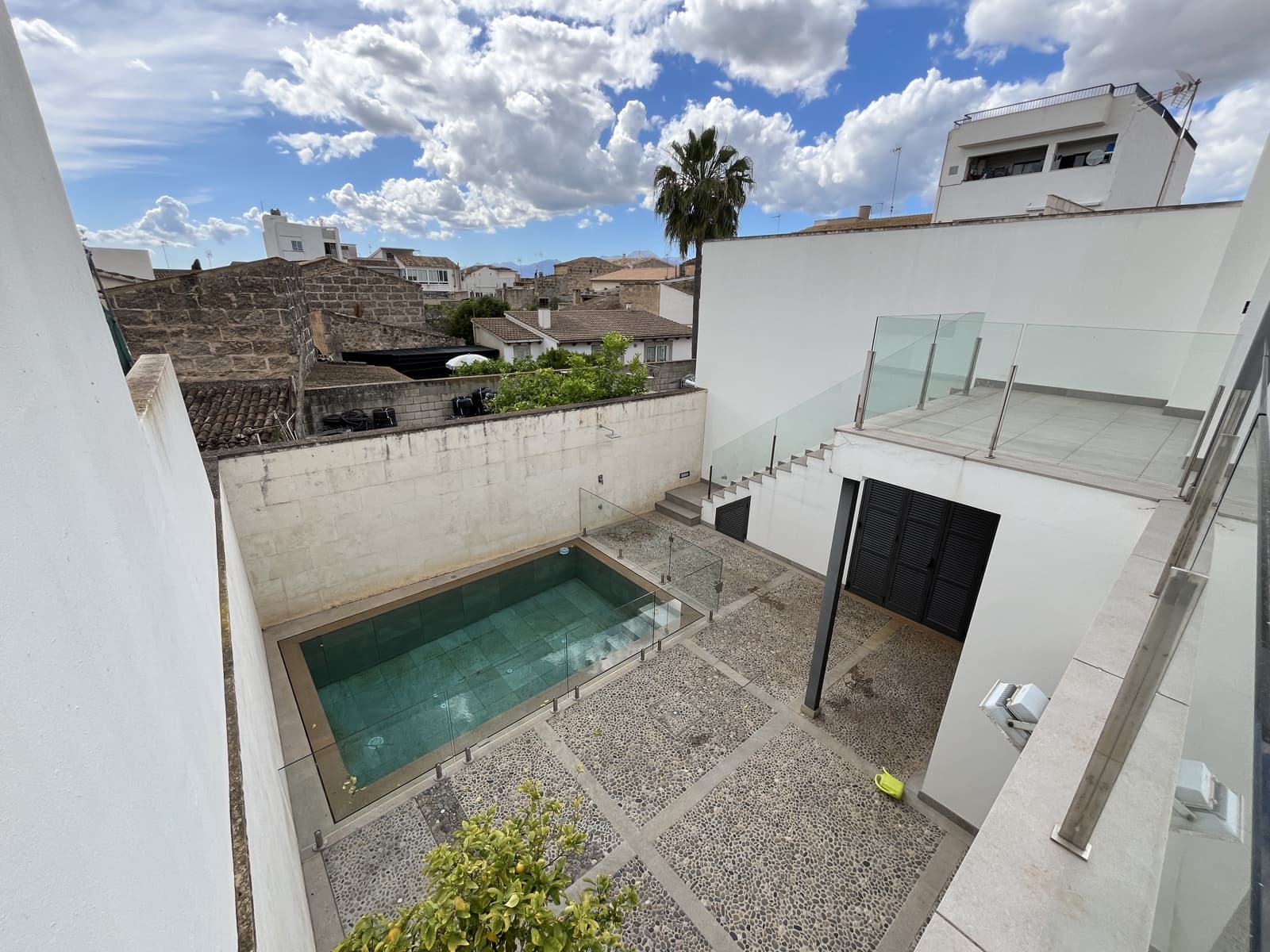 3 Zimmer Haus zu vermieten in Muro mit Pool Garage - 2.500 € (Ref: 8969599)