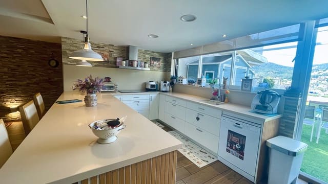 3 camera da letto Appartamento in vendita in Puerto de Andratx, Andratx con piscina - 975.000 € (Rif: 8969600)