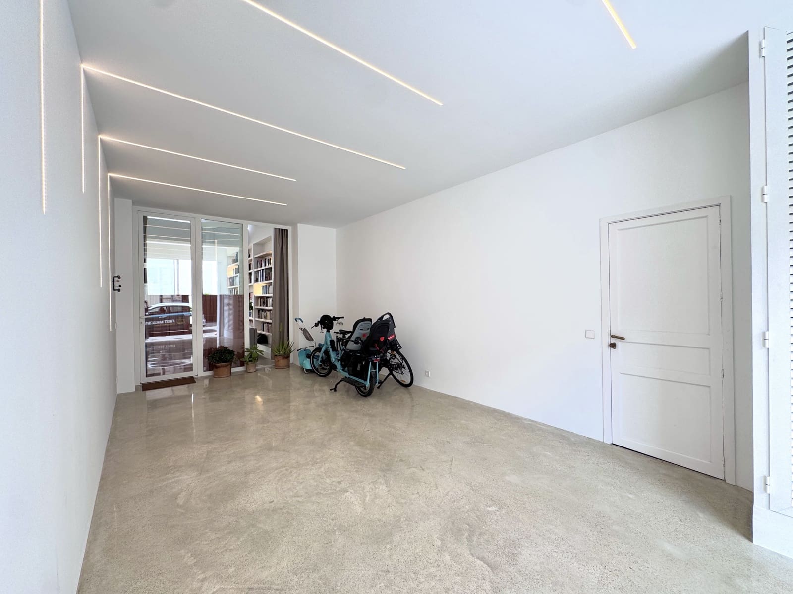 2 soveværelse Lejlighed til salg i Palma de Mallorca med swimmingpool garage - € 880.000 (Ref: 8969601)