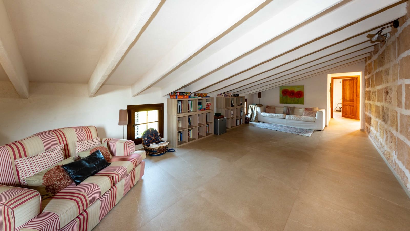 5 soveværelse Finca/Landehus til salg i Llubi med swimmingpool garage - € 2.300.000 (Ref: 8971094)