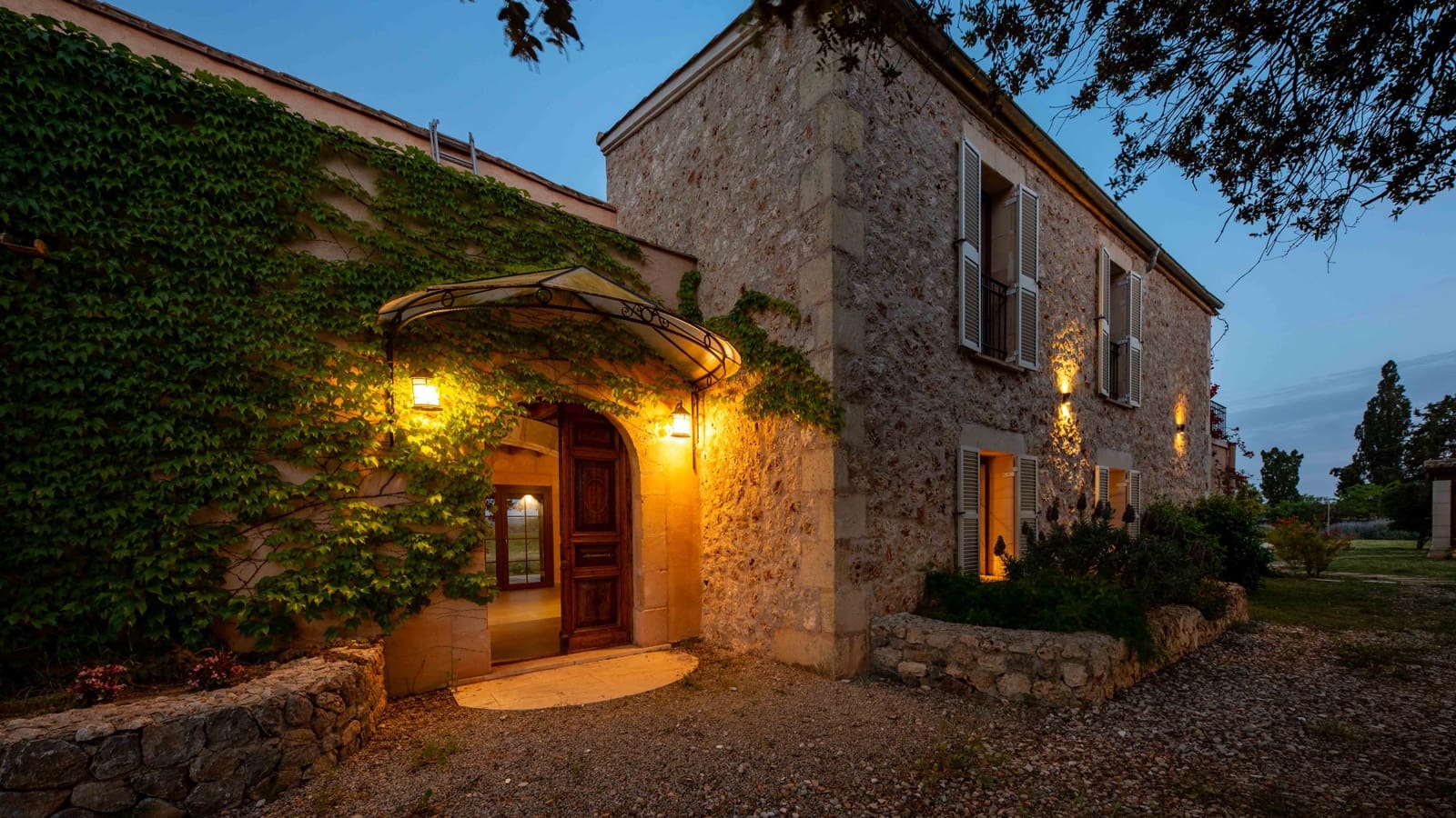 5 soveværelse Finca/Landehus til salg i Llubi med swimmingpool garage - € 2.300.000 (Ref: 8971094)