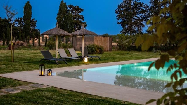 5 soverom Finca/Herregård til salgs i Llubí med svømmebasseng garasje - € 2 300 000 (Ref: 8971094)