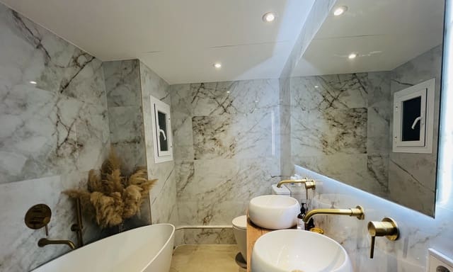 3 sovrum Lägenhet att hyra i Santa Ponsa, Calvià - 2 200 € (Ref: 8973931)