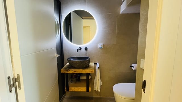 3 sovrum Lägenhet att hyra i Santa Ponsa, Calvià - 2 200 € (Ref: 8973931)