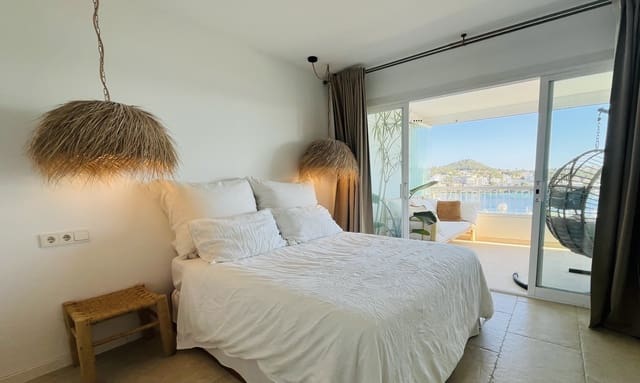 3 sovrum Lägenhet att hyra i Santa Ponsa, Calvià - 2 200 € (Ref: 8973931)