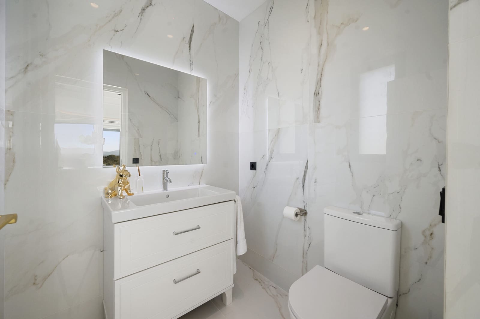 4 bedroom Villa for sale in Son Gual with garage - € 3,495,000 (Ref: 8973934)