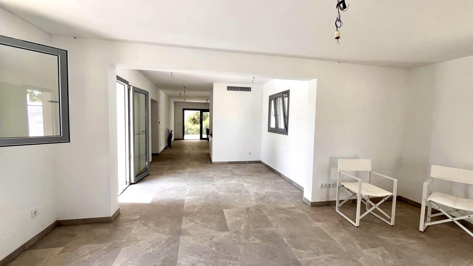 4 soveværelse Villa til salg i Porto Petro med swimmingpool garage - € 1.650.000 (Ref: 8981755)