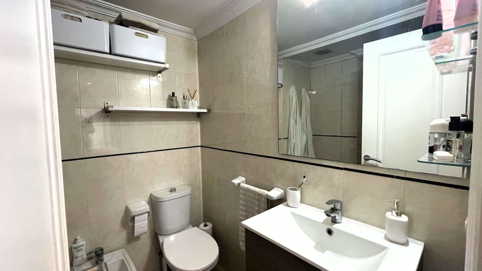 3 bedroom Apartment for rent in Palma de Mallorca with garage - € 2,000 (Ref: 8987712)