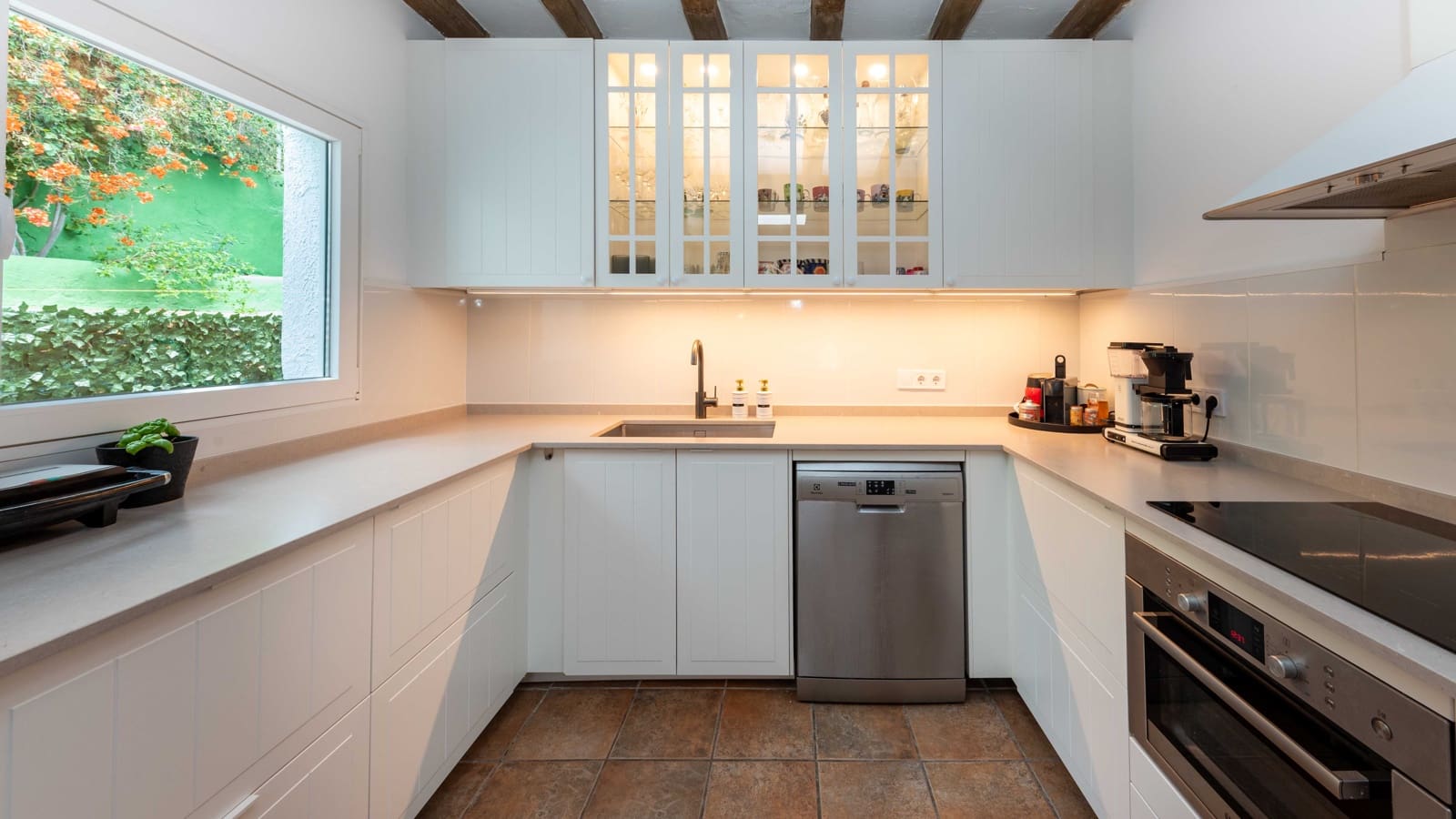 4 soverom Villa til salgs i Palmanova med svømmebasseng garasje - € 1 995 000 (Ref: 8987716)