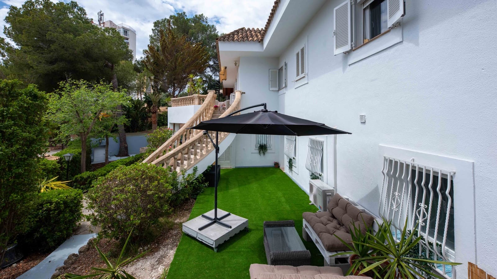 4 soverom Villa til salgs i Palmanova med svømmebasseng garasje - € 1 995 000 (Ref: 8987716)