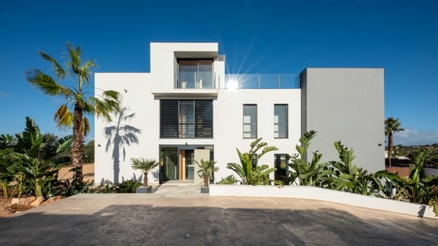 4 soveværelse Villa til salg i Son Gual, Palma de Mallorca med swimmingpool garage - € 2.790.000 (Ref: 8993238)