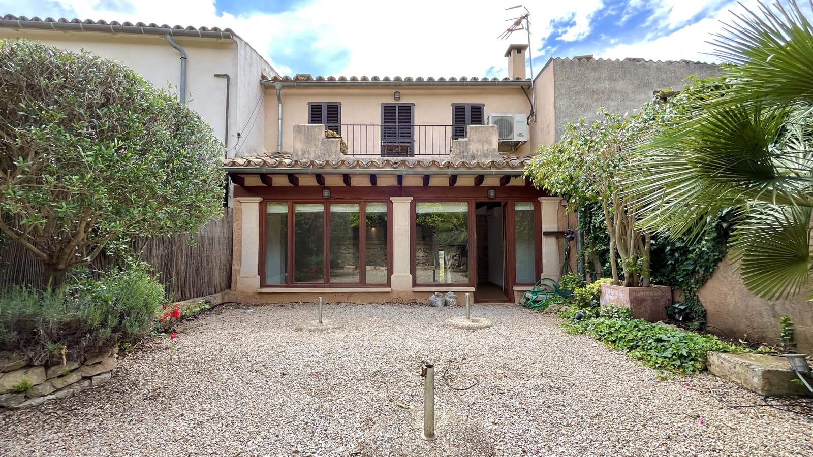 3 bedroom Townhouse for rent in Mancor de la Vall with garage - € 2,300 (Ref: 8993239)
