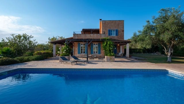 5 bedroom Finca/Country House for sale in Santanyí with pool garage - € 2,200,000 (Ref: 8993240)