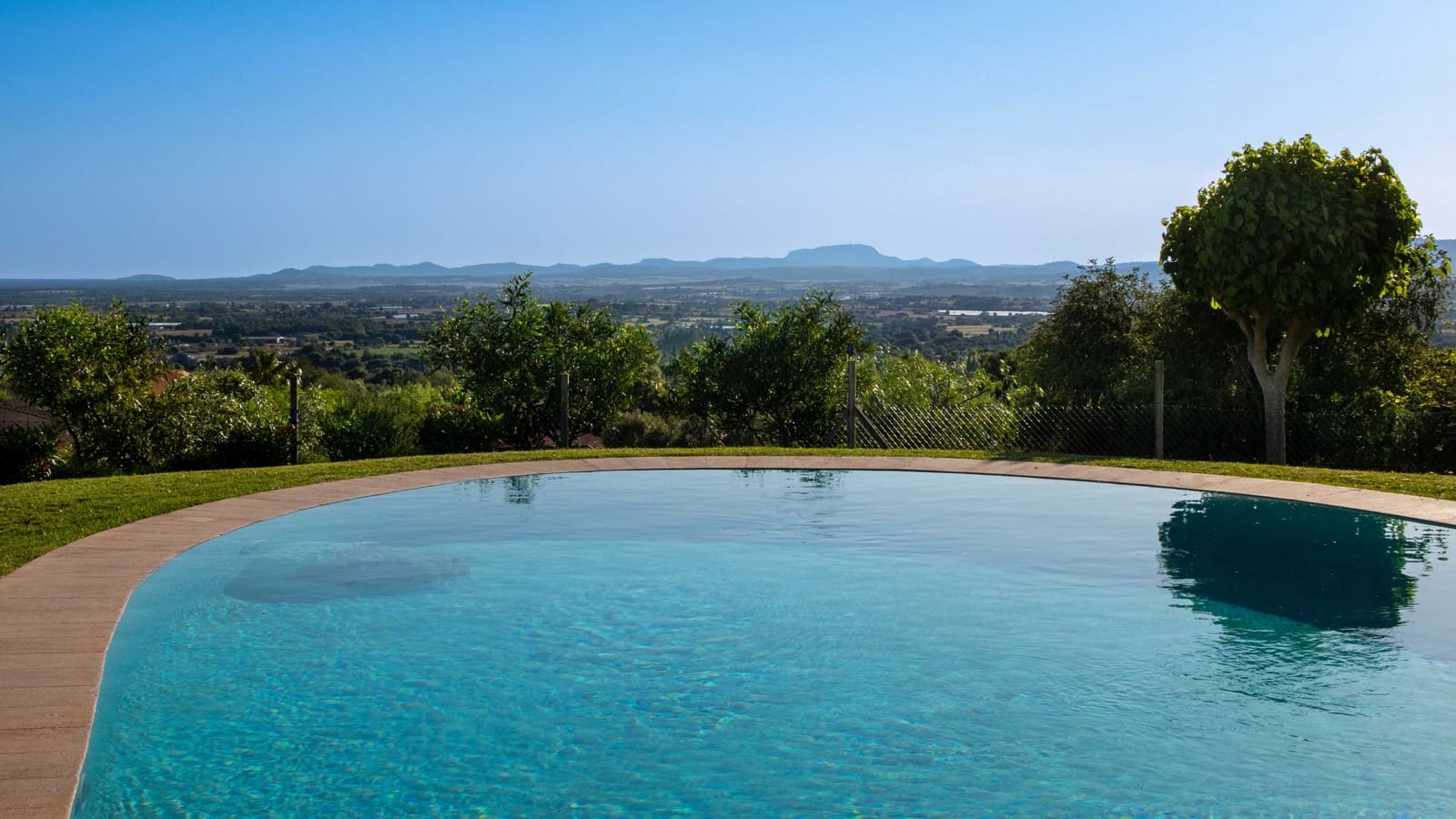 5 bedroom Finca/Country House for sale in Manacor with pool garage - € 2,395,000 (Ref: 9000583)