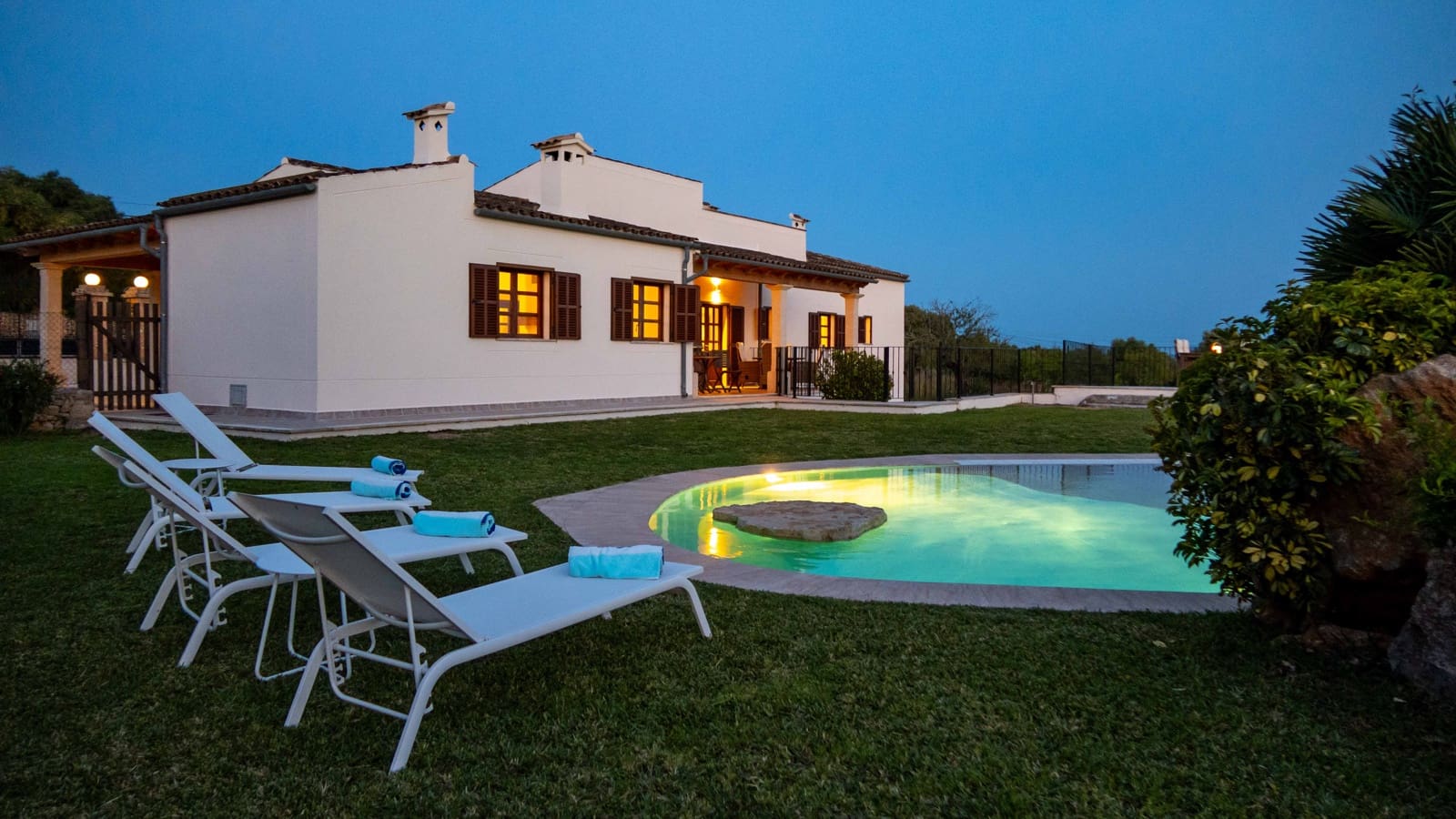 5 bedroom Finca/Country House for sale in Manacor with pool garage - € 2,395,000 (Ref: 9000583)