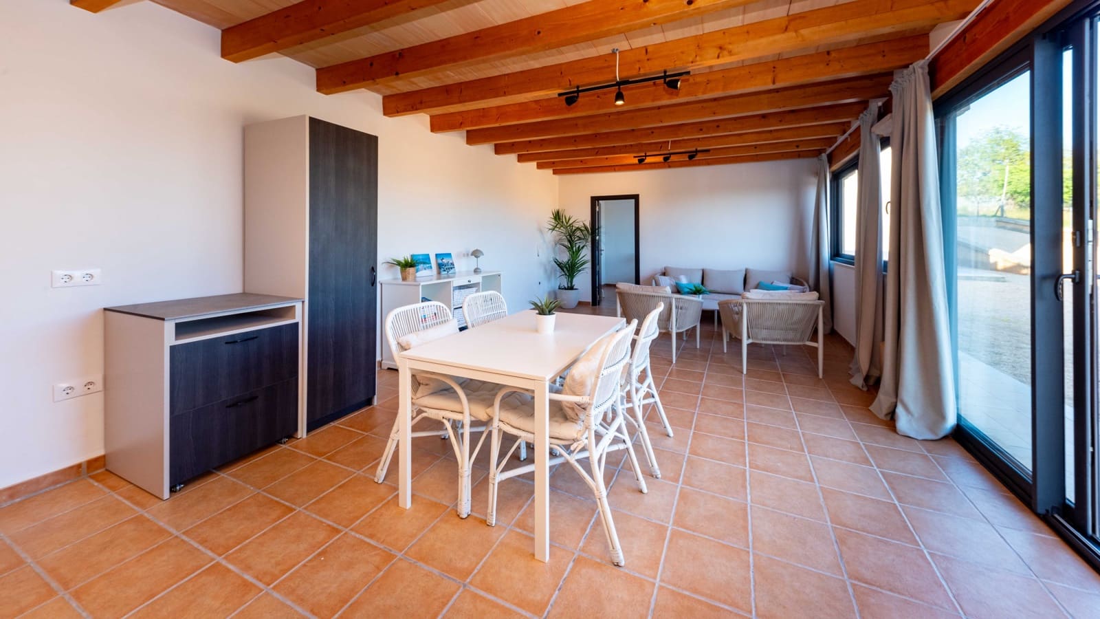 5 bedroom Finca/Country House for sale in Manacor with pool garage - € 2,395,000 (Ref: 9000583)