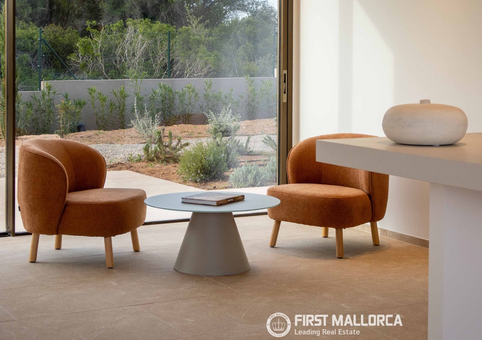 4 bedroom Villa for sale in Son Gual with pool garage - € 2,690,000 (Ref: 9002439)