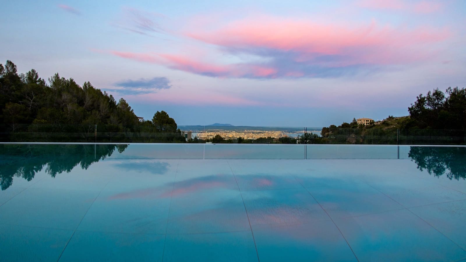 5 soveværelse Villa til salg i Son Vida med swimmingpool garage - € 8.900.000 (Ref: 9009956)