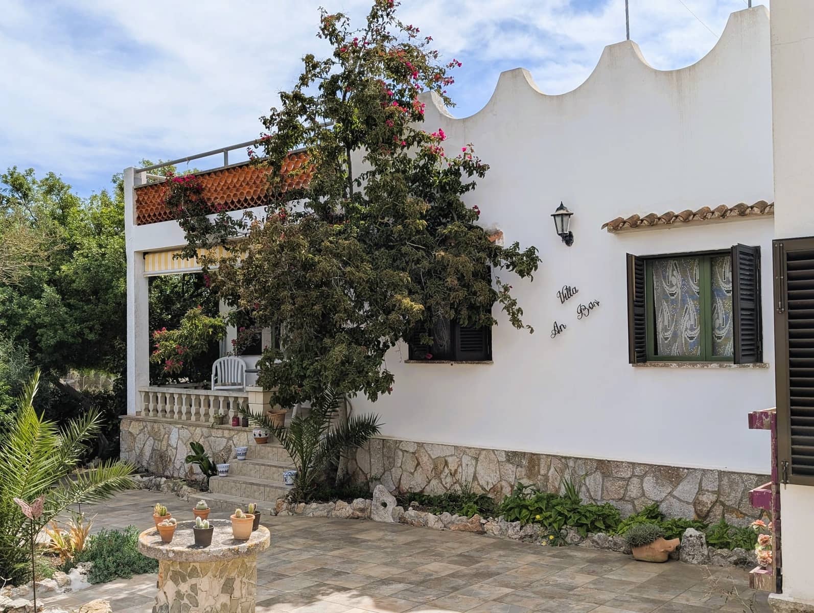 4 soveværelse Villa til salg i Cala Llombards - € 800.000 (Ref: 9009959)