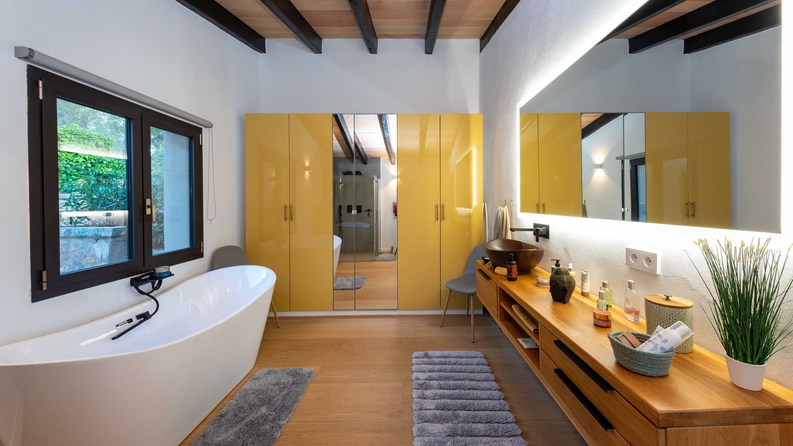 6 soveværelse Finca/Landehus til salg i Algaida med swimmingpool garage - € 2.950.000 (Ref: 9016550)