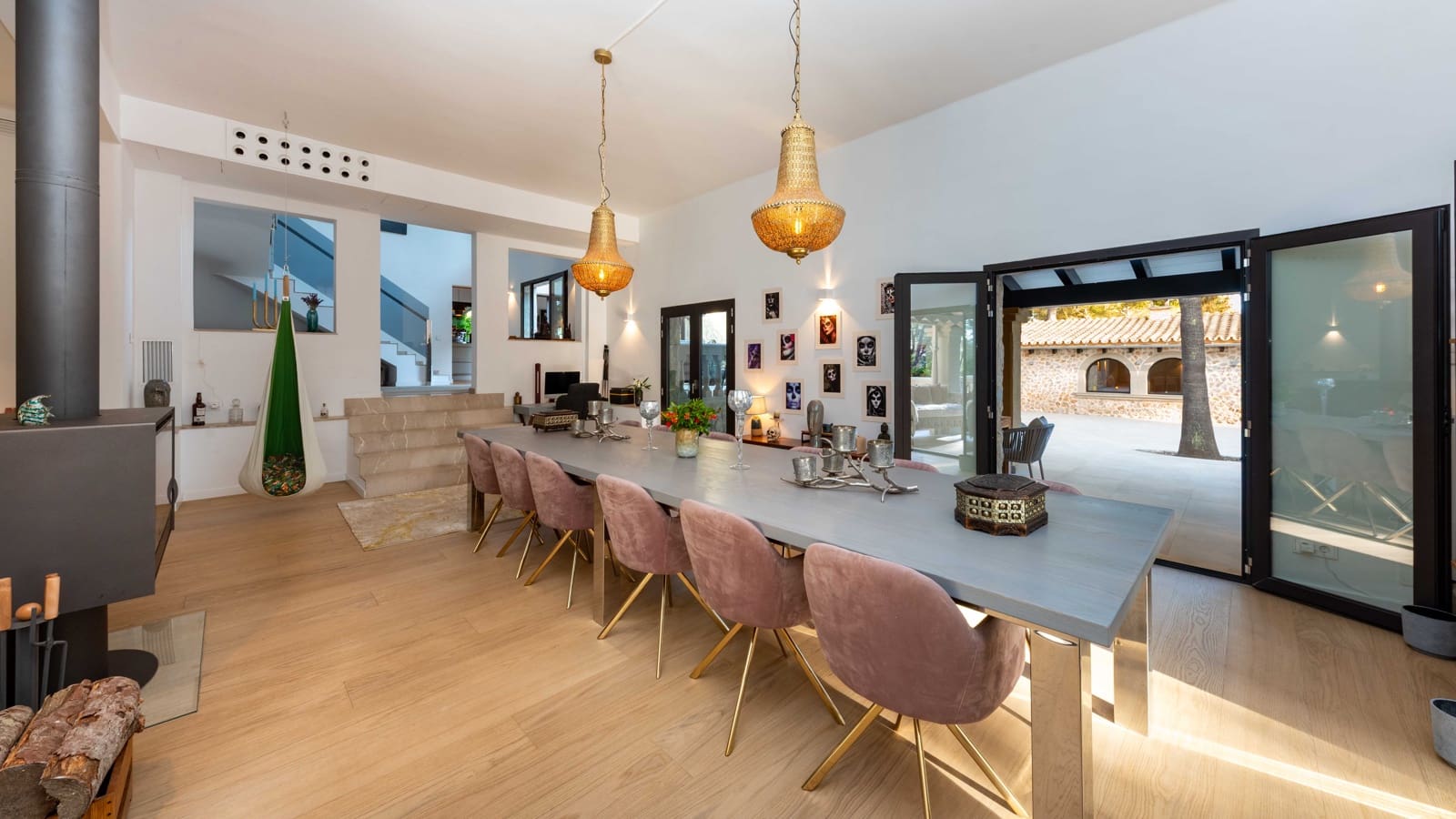 6 soveværelse Finca/Landehus til salg i Algaida med swimmingpool garage - € 2.950.000 (Ref: 9016550)